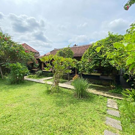 Pomelo Guest House อูบุด ภายนอก รูปภาพ