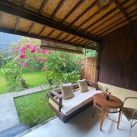 Pomelo Guest House อูบุด ภายนอก รูปภาพ