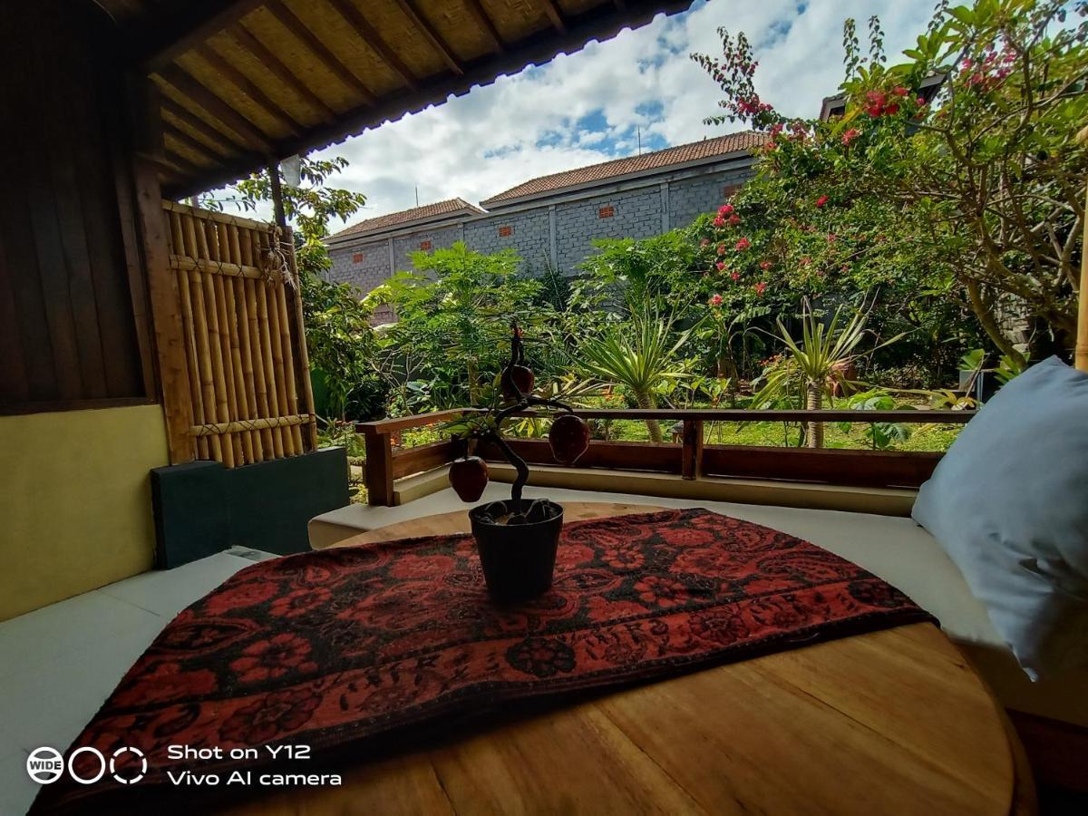Pomelo Guest House อูบุด ภายนอก รูปภาพ