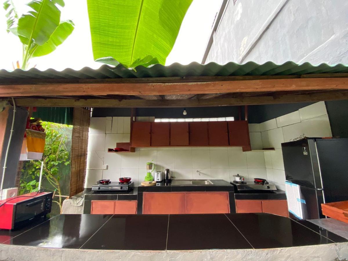 Pomelo Guest House อูบุด ภายนอก รูปภาพ