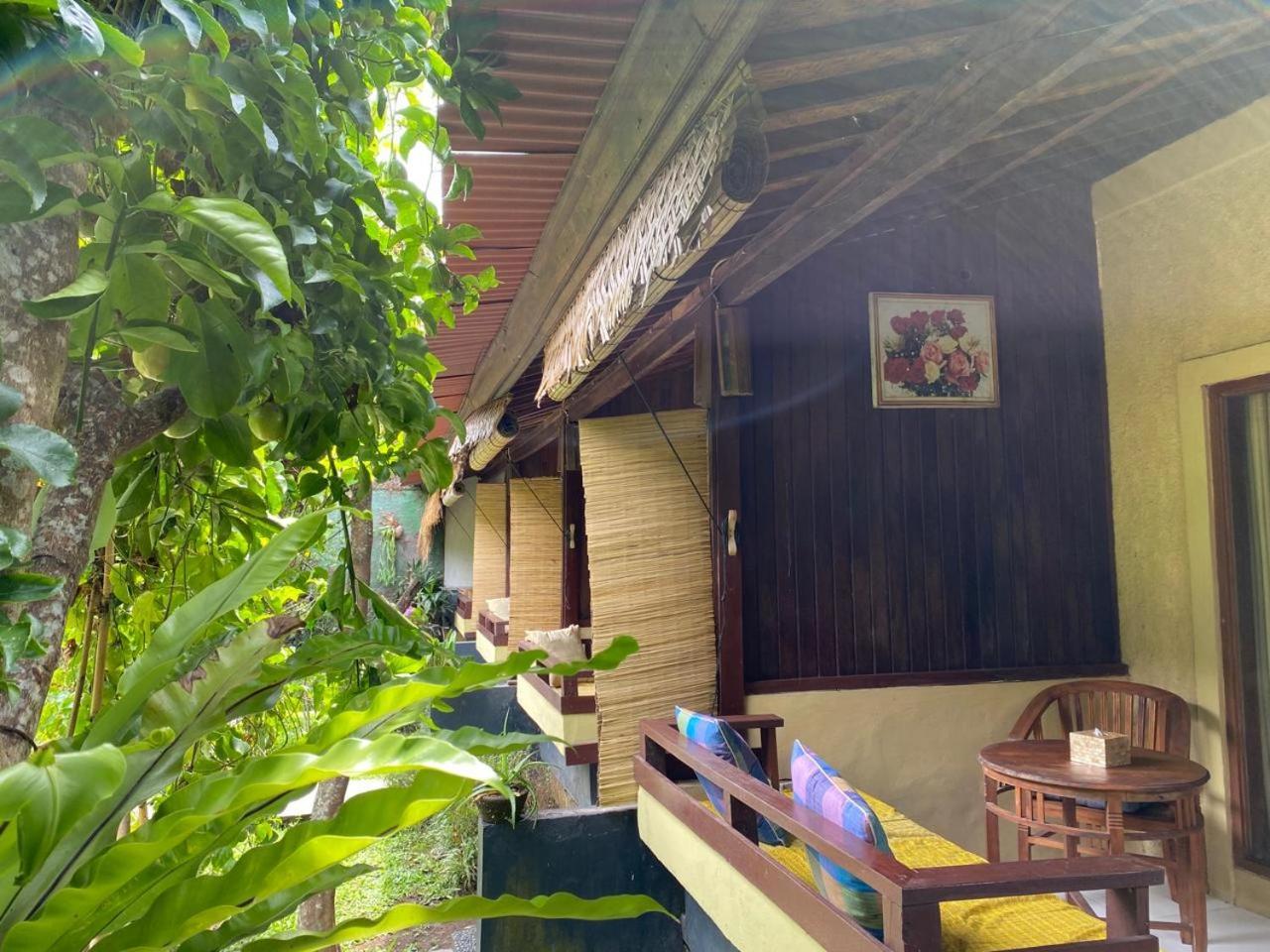 Pomelo Guest House อูบุด ภายนอก รูปภาพ
