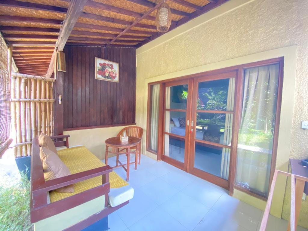 Pomelo Guest House อูบุด ภายนอก รูปภาพ