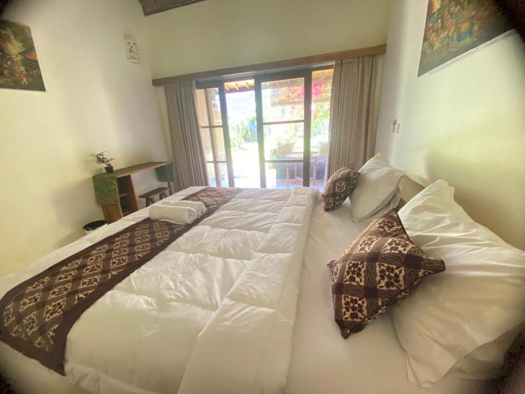 Pomelo Guest House อูบุด ภายนอก รูปภาพ